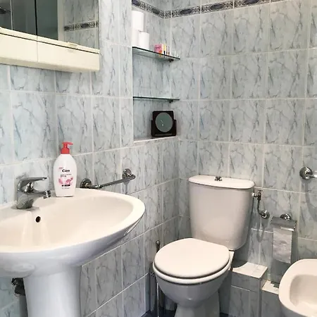 4 Pers Centrale Wifi Nizza